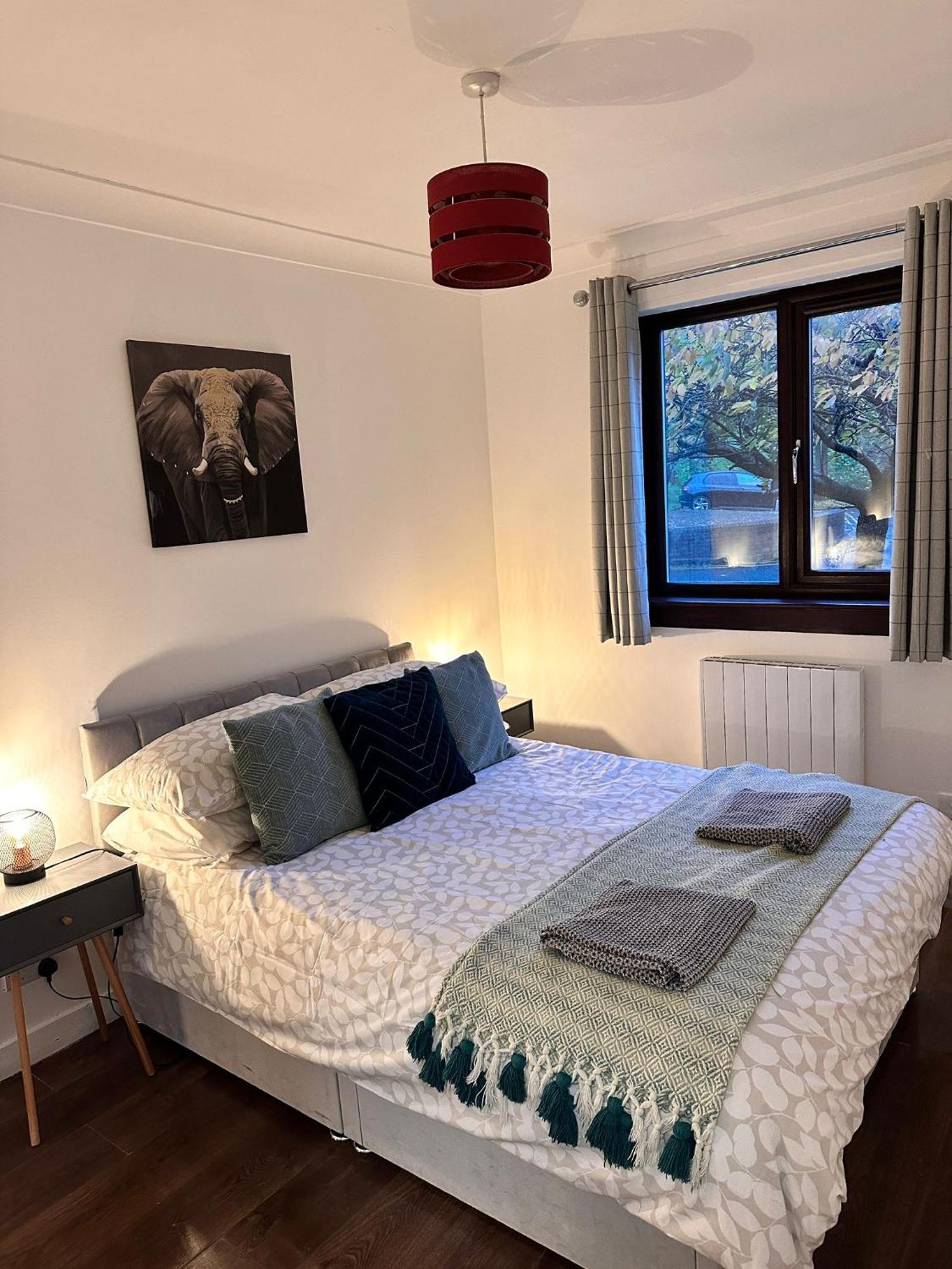 Apartamento Brightcentral With Parking